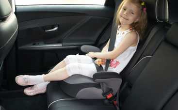 Альтернатива автокреслу: как выбрать бустер для ребенка?