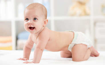 Стул грудничка: чего не нужно бояться в детском подгузнике