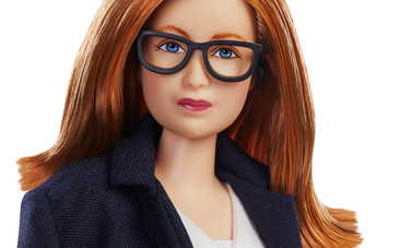 Барби - профессор: Mattel создали куклу в честь автора вакцины