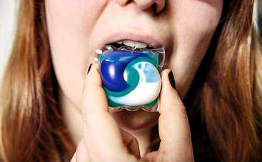 Смертельный челлендж из Tik Tok: что делать, если ребенок проглотил бытовую химию