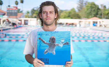 $2,5 млн. за фото: мужчина подал в суд на Nirvana за детскую порнографию