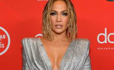 Вечная молодость: как Дженнифер Лопес остается в идеальной форме