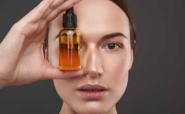 От ветра и мороза: ТОП-4 натуральных масел для лица