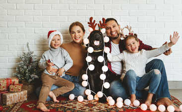 Новогодне-рождественское чудо: 20 традиций, которые объединяют семью