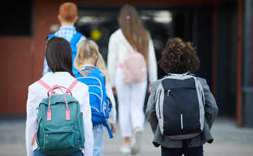 Что должно быть в эвакуационном рюкзаке у ребенка: список от омбудсмена