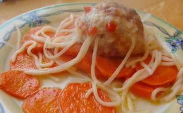 Веселый обед: спагетти в котлетках