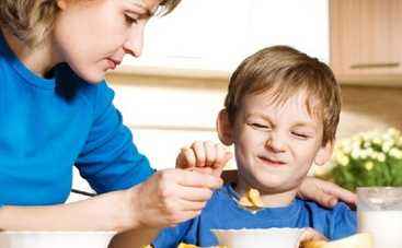 Чем опасна материнская гиперопека