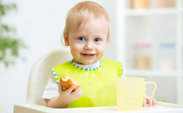 4 простых способа научить ребенка жевать: ем как взрослый