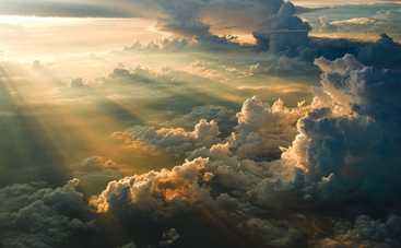 В країні сонячних зайчиків. Розділ №3 – Незнайомець