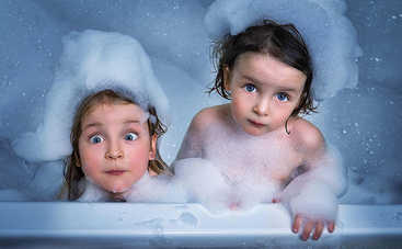 «Любящие мамы» научат готовить смывающиеся краски (видео)