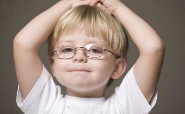 Как вовремя распознать, что у ребенка проблемы со зрением