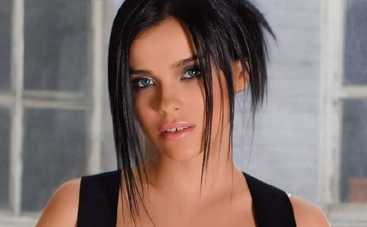 Лена Темникова растит будущую звезду (фото)