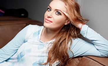 Слава Каминская показала, как должны выглядеть «крутые молодые родители» (фото)