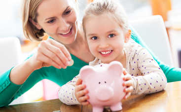 Как научить ребенка обращаться с деньгами: советы для родителей
