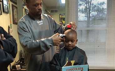 В США открыли уникальную детскую парикмахерскую
