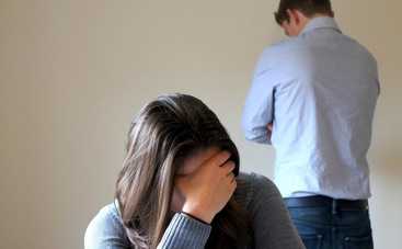 В ОАЭ мужчина развелся, как только увидел жену без макияжа