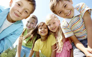 Играем с детьми в подвижные игры