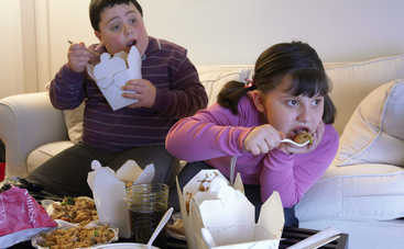 Лишний вес для подростков опаснее, чем мы думали