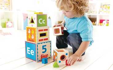 Какие игрушки нужны малышу