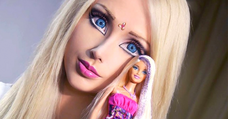 real-people-who-look-like-dolls_752x394