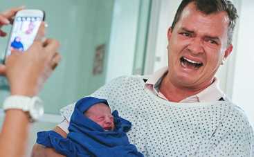 Папы, которые впервые видят своих новорожденных малышей (фото)