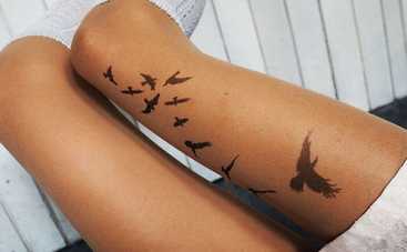 Модная изюминка 2017: тату-колготки (фото)