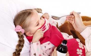 Как правильно давать лекарства малышу: 5 правил