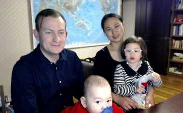 Папа-профессор рассказал о нашумевшем курьезе во время интервью для BBC