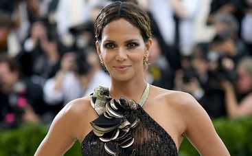 Холли Берри беременна третьим ребенком?