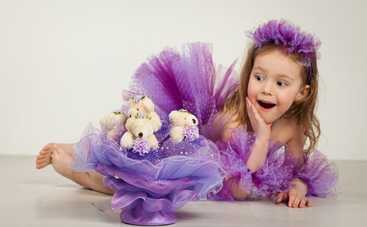 14 поводов поздравить с праздником: очаровательные букеты из игрушек