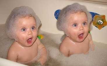 19 забавных фото с близнецами, которые заставят вас хохотать до упаду