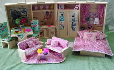 Сказочный домик из старого чемодана: мастер-класс, 3 часть