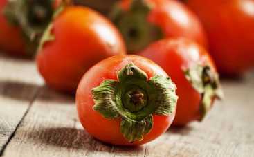 Как правильно кушать хурму: 8 опасностей, о которых не принято говорить