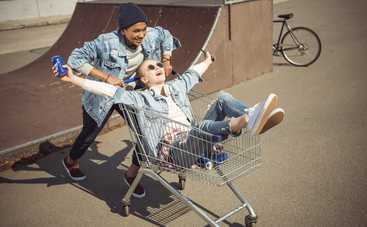 Ученые выяснили, почему современные подростки отстают в развитии