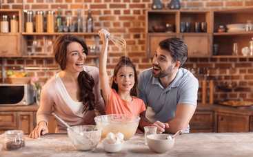 5 блюд, которые обязательно нужно приготовить вместе с ребенком