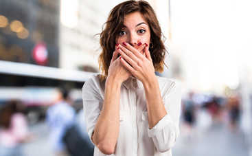 3 фразы, которыми мы выталкиваем счастье из своей жизни