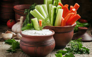 6 лучших заправок для салата на скорую руку