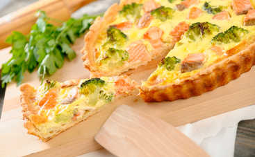 Традиционный французский киш с рыбой и овощами: родные попросят добавки!