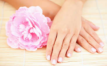 Модный маникюр 2018: стильные идеи для нежного весеннего дизайна