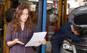 Сезонная смена шин: 6 способов обмана на СТО. Будьте бдительны!