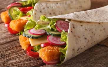 Что завернуть в лаваш: 10 вариантов начинок для рулета из лаваша