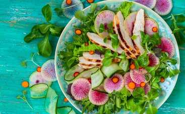 Салаты из редиски на скорую руку: 10 простых идей салатов без майонеза