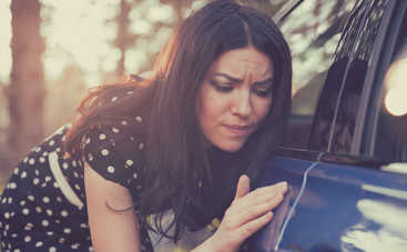 Как убрать царапины на машине без покраски: лайфхаки для автоледи