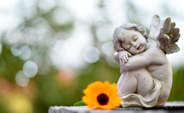 Троицкая родительская суббота 2018: что можно и нельзя делать женщинам