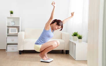 Как быстро похудеть с эспандером: эффективные упражнения для женщин