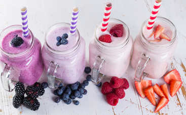 Ягодные смузи: 4 рецепта для легкого и полезного завтрака или полдника