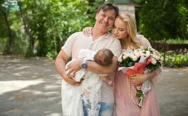 Лилия Ребрик и Андрей Дикий покрестили младшенькую дочь (фото)