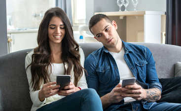 4 самые неверные женщины по Зодиаку: причины женских измен