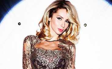 Светлана Лобода показала фигуру после родов в облегающем наряде