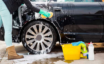 Заменяем автохимию обычными бытовыми средствами: 5 отличных идей